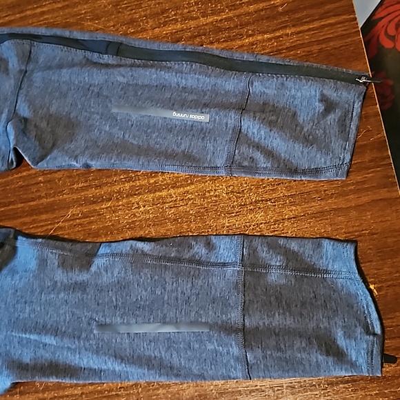 NWT MID Rise Response Tight - Picture 3 of 5